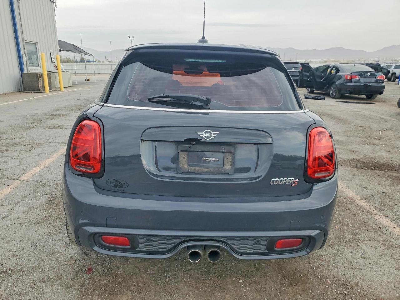 2019 Mini Cooper S - Image 6