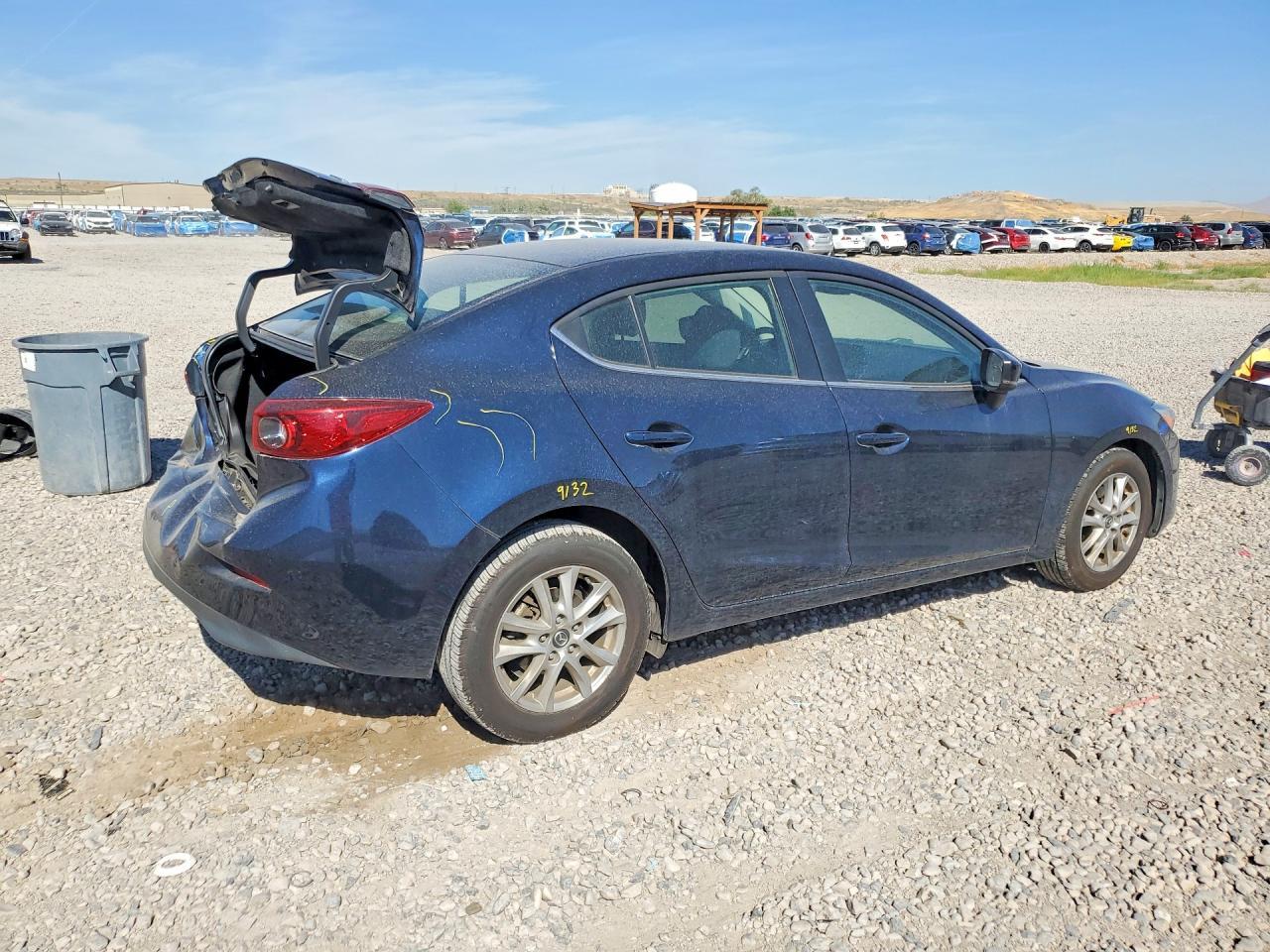 2018 Mazda 3 Sport - Фото 3