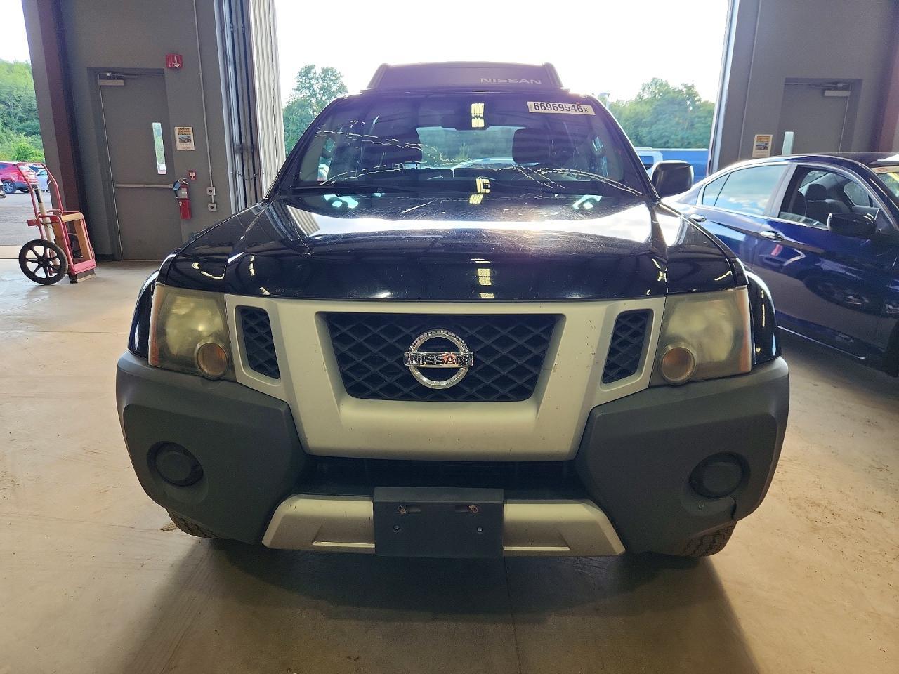 2013 Nissan Xterra X - Фото 5
