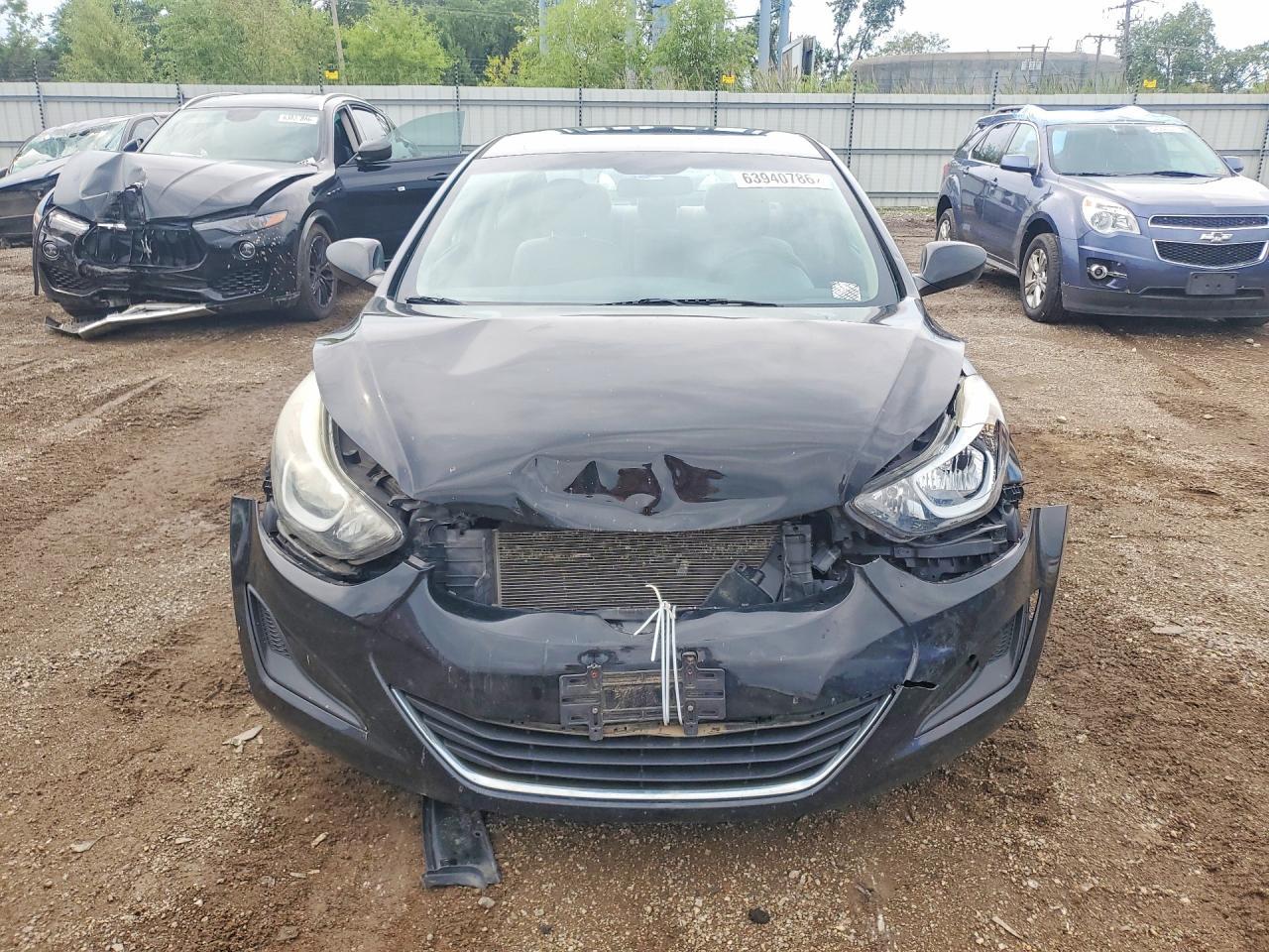 2016 Hyundai Elantra Se - Фото 5