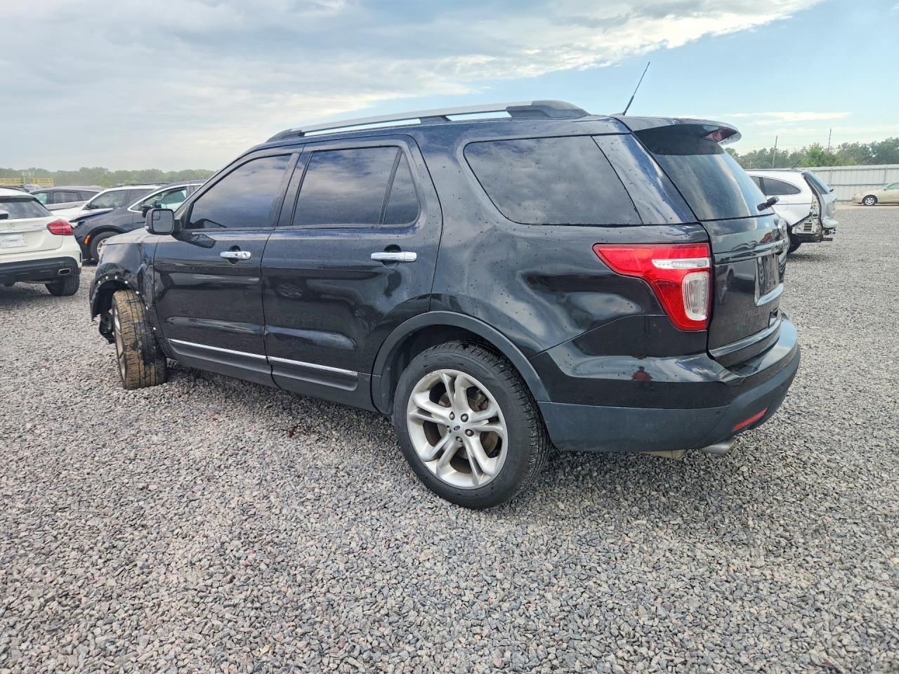 2015 Ford Explorer Limited - Фото 2