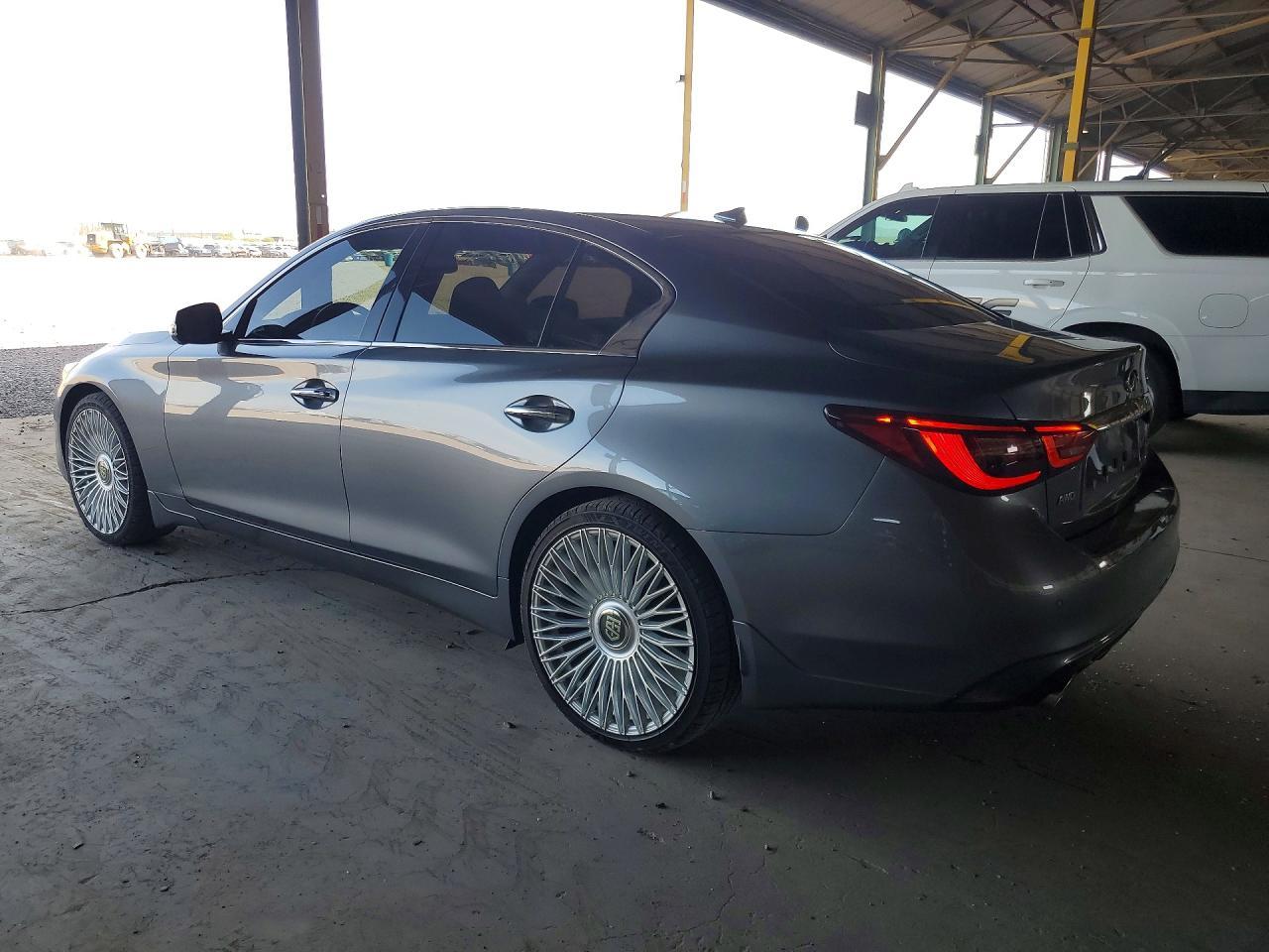 2023 Infiniti Q50 Luxe - Фото 2