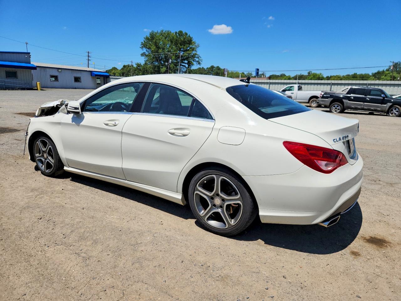 2014 Mercedes-Benz Cla 250 - Image 2