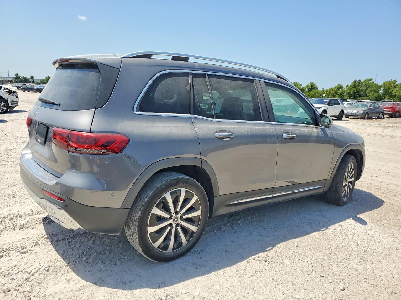 2021 Mercedes-Benz Glb 250 - Фото 3
