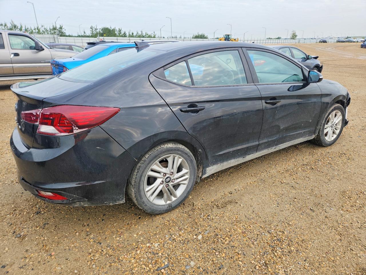 2019 Hyundai Elantra Se - Фото 3