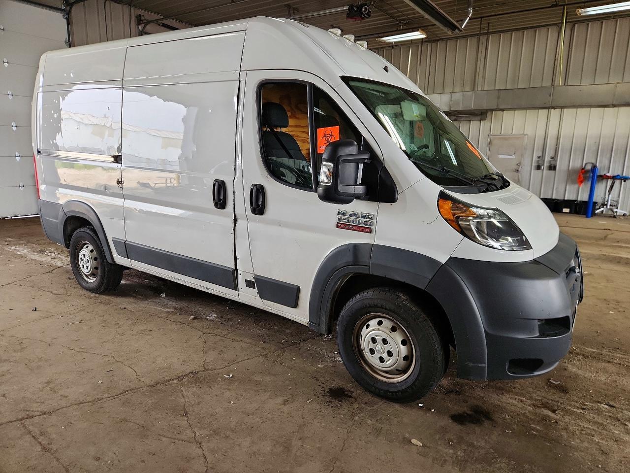 2018 Ram Promaster 1500 Delivery Van - Фото 4
