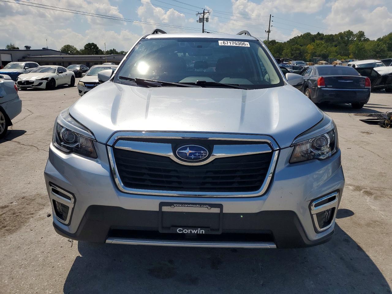 2019 Subaru Forester Touring - Фото 5