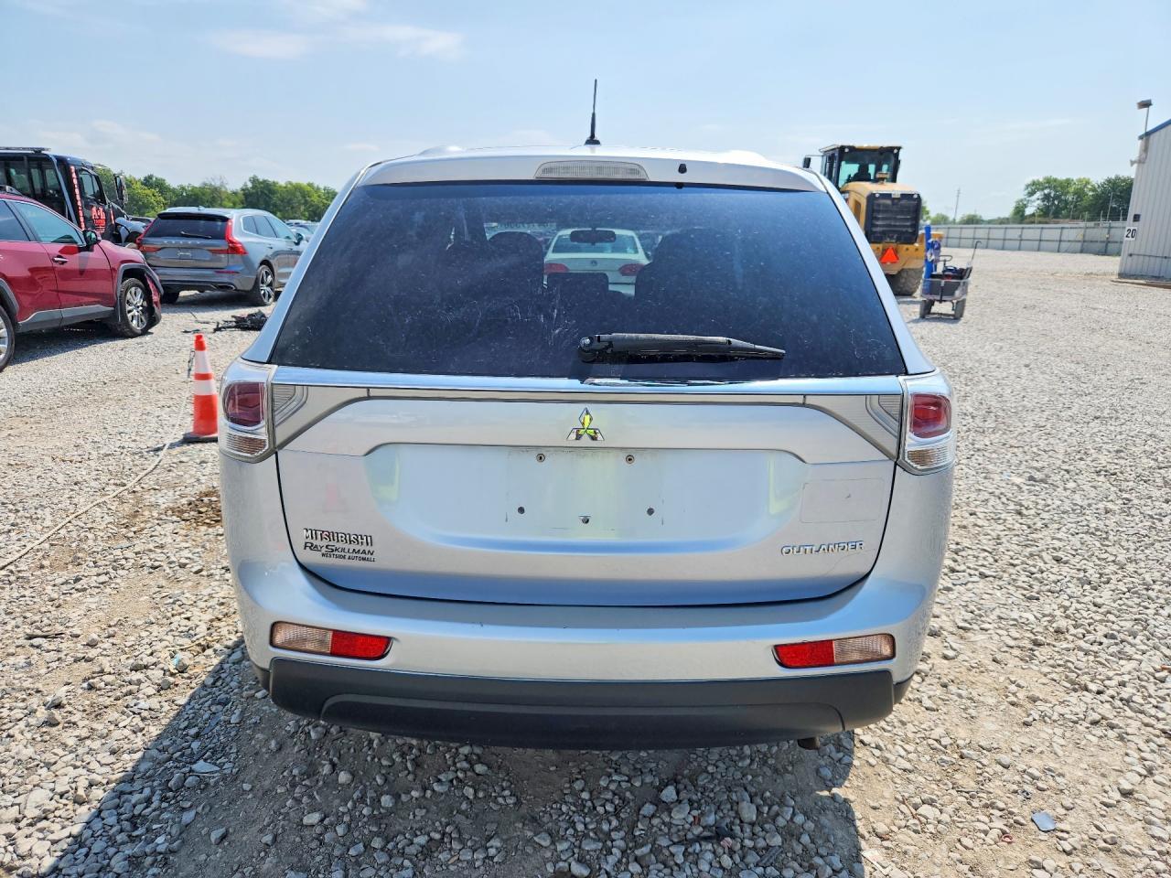 2014 Mitsubishi Outlander Es - Фото 6