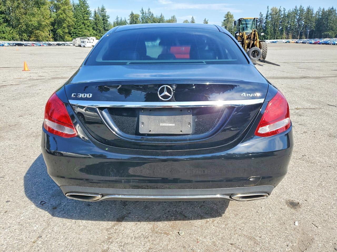 2015 Mercedes-Benz C 300 4Matic - Фото 6