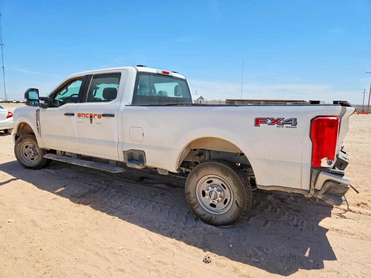 2026 Ford F250 Super Duty - Фото 2