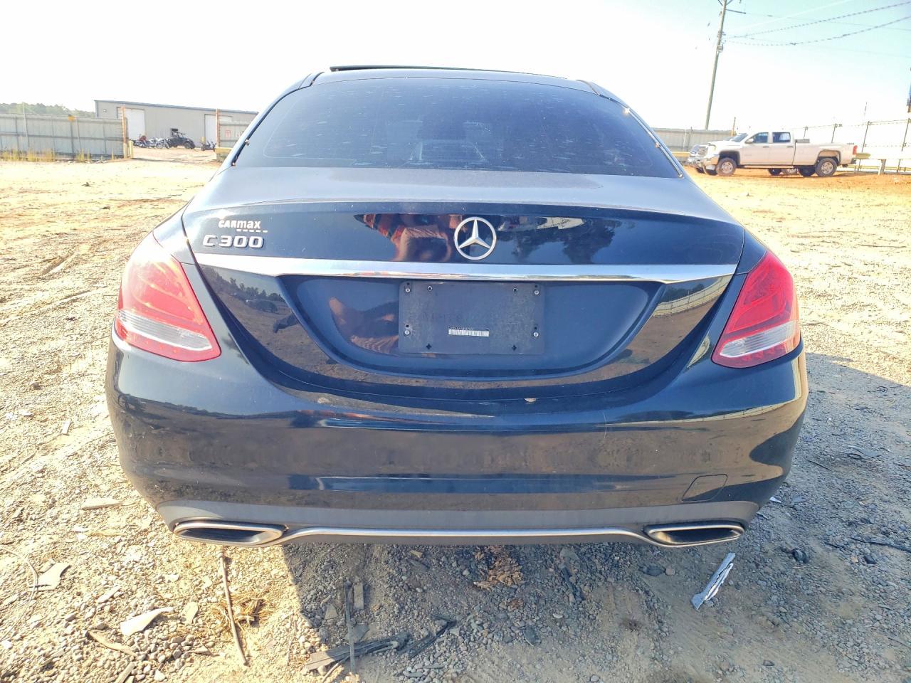 2017 Mercedes-Benz C 300 - Image 6