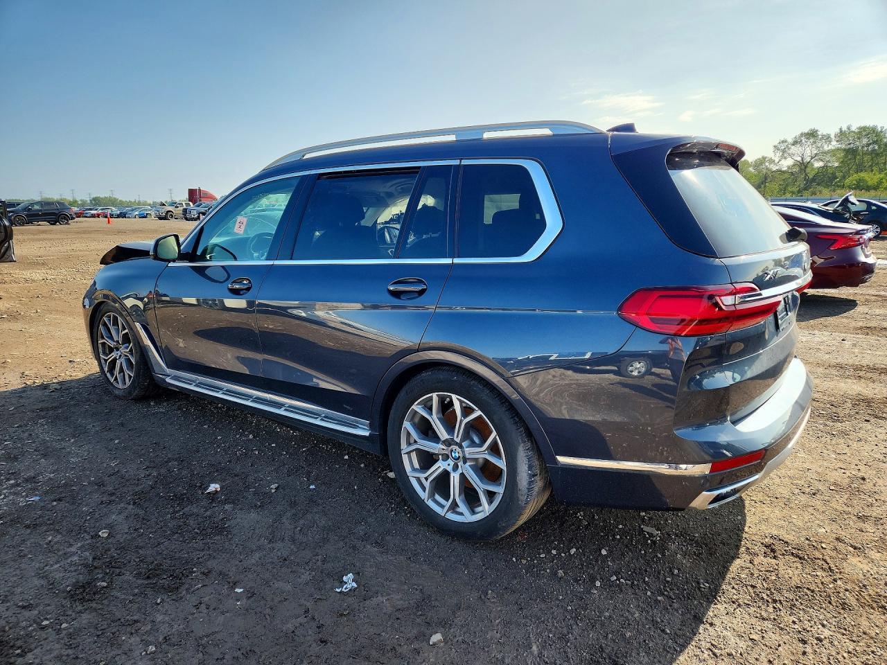 2019 BMW X7 xDrive40I - Image 2