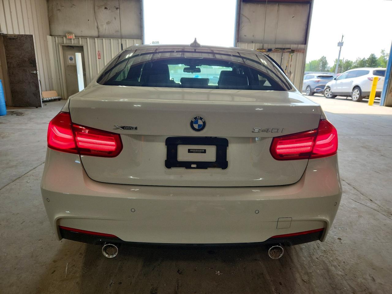 2018 BMW 340 Xi - Фото 6