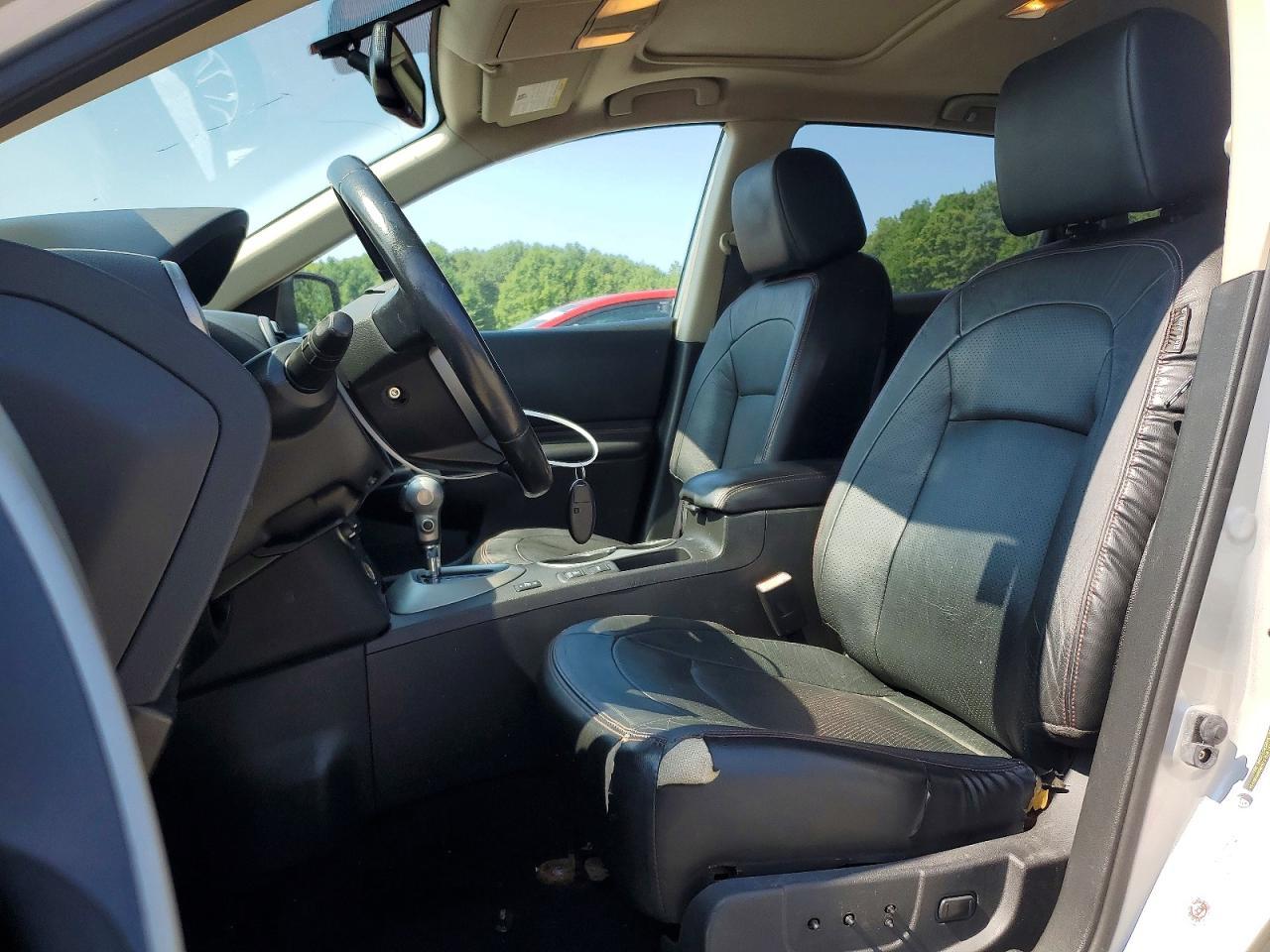 2012 Nissan Rogue S - Image 7