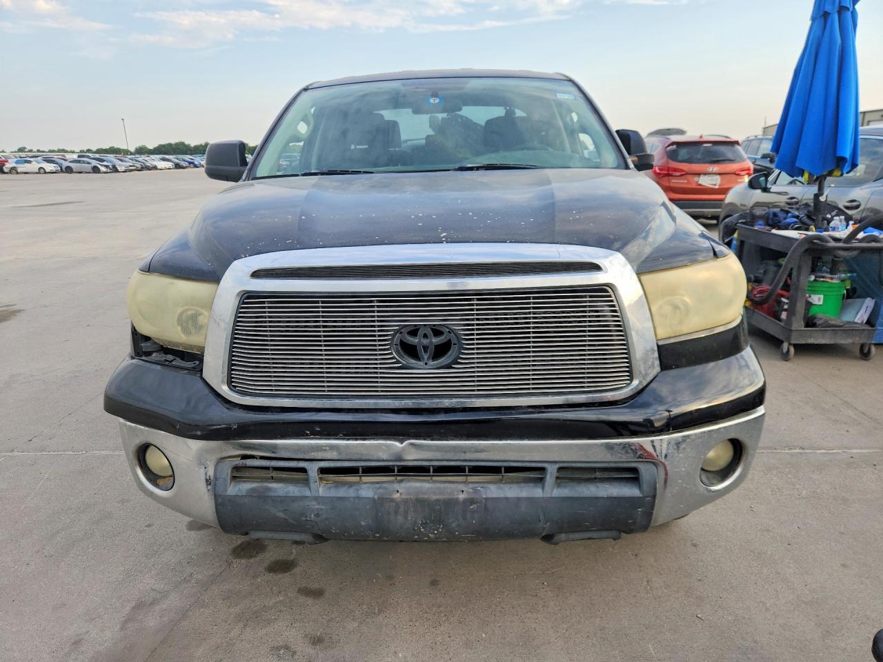 2010 Toyota Tundra Double Cab Sr5 - Image 5