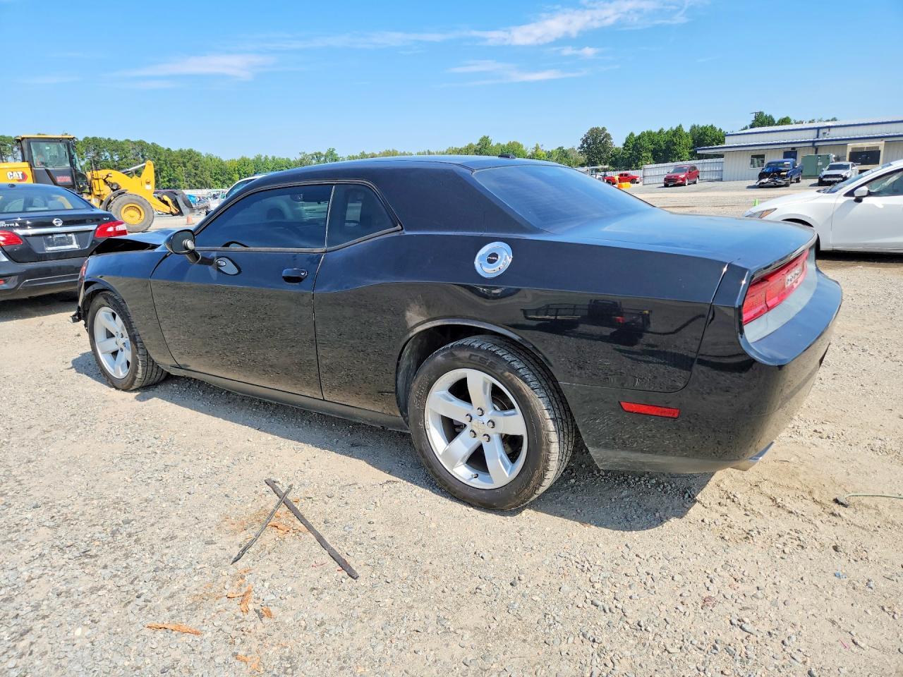 2012 Dodge Challenger Sxt - Фото 2