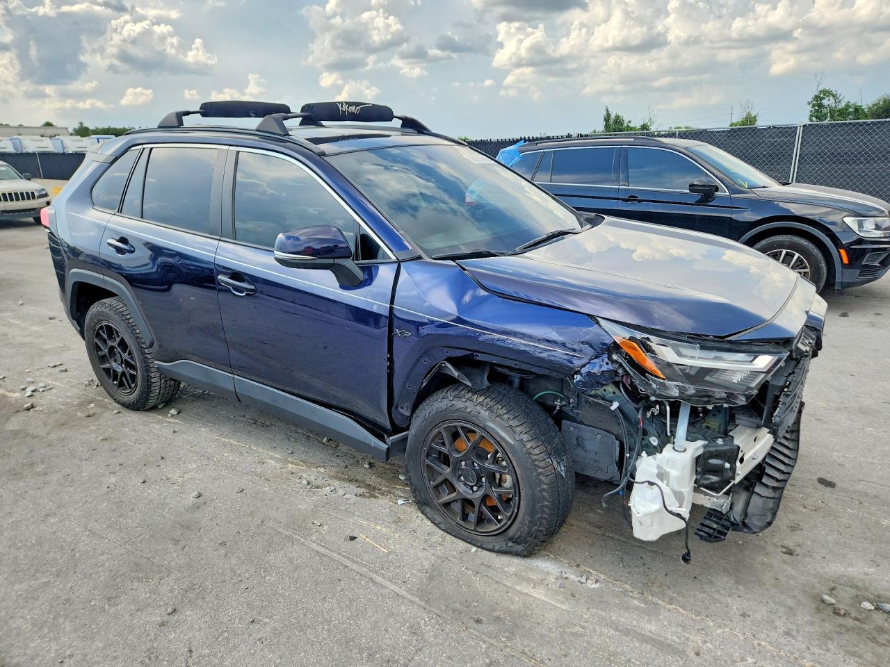 2023 Toyota Rav4 Xle - Фото 4
