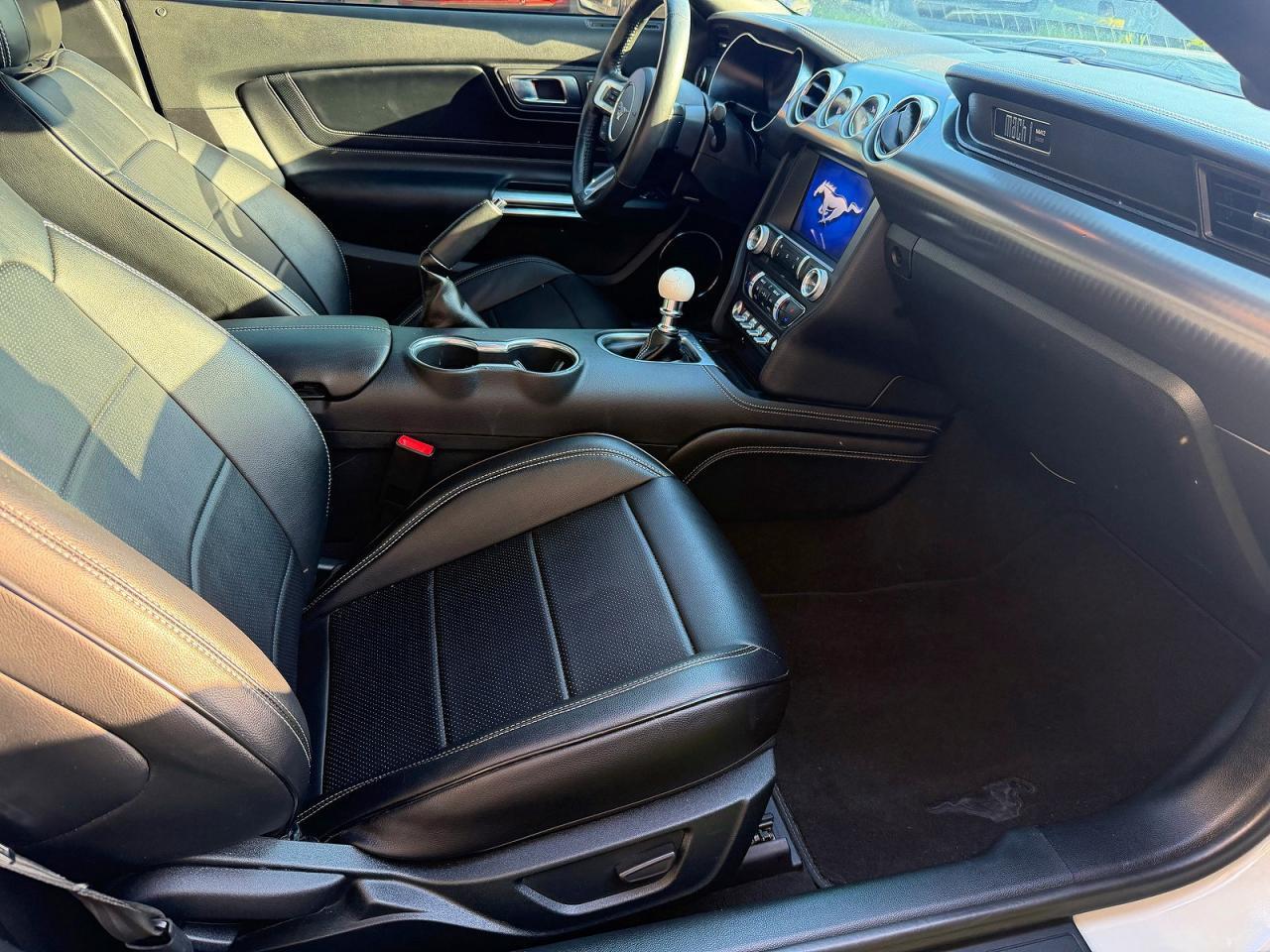 2022 Ford Mustang Mach I - Фото 5