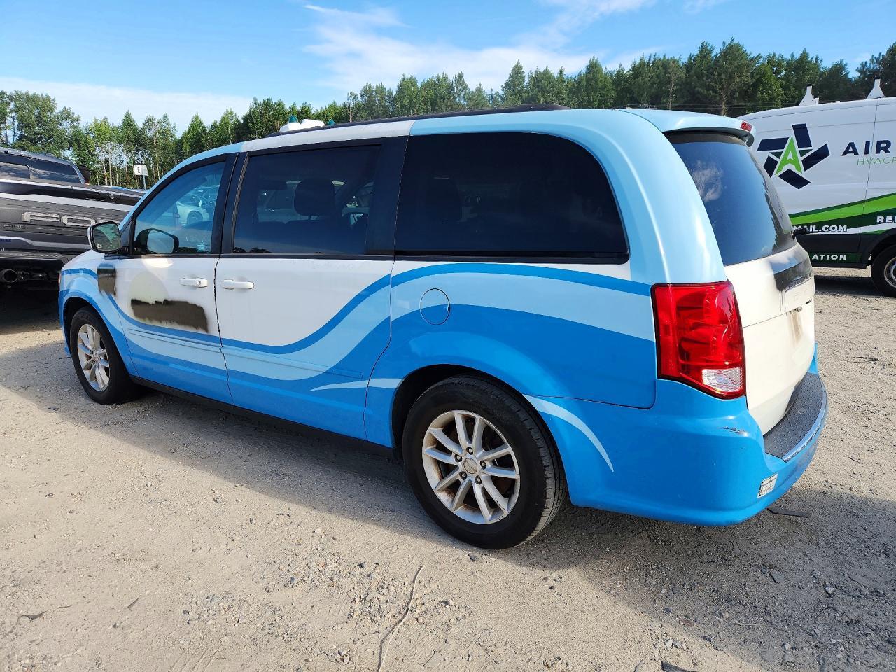 2016 Dodge Grand Caravan Sxt - Фото 2