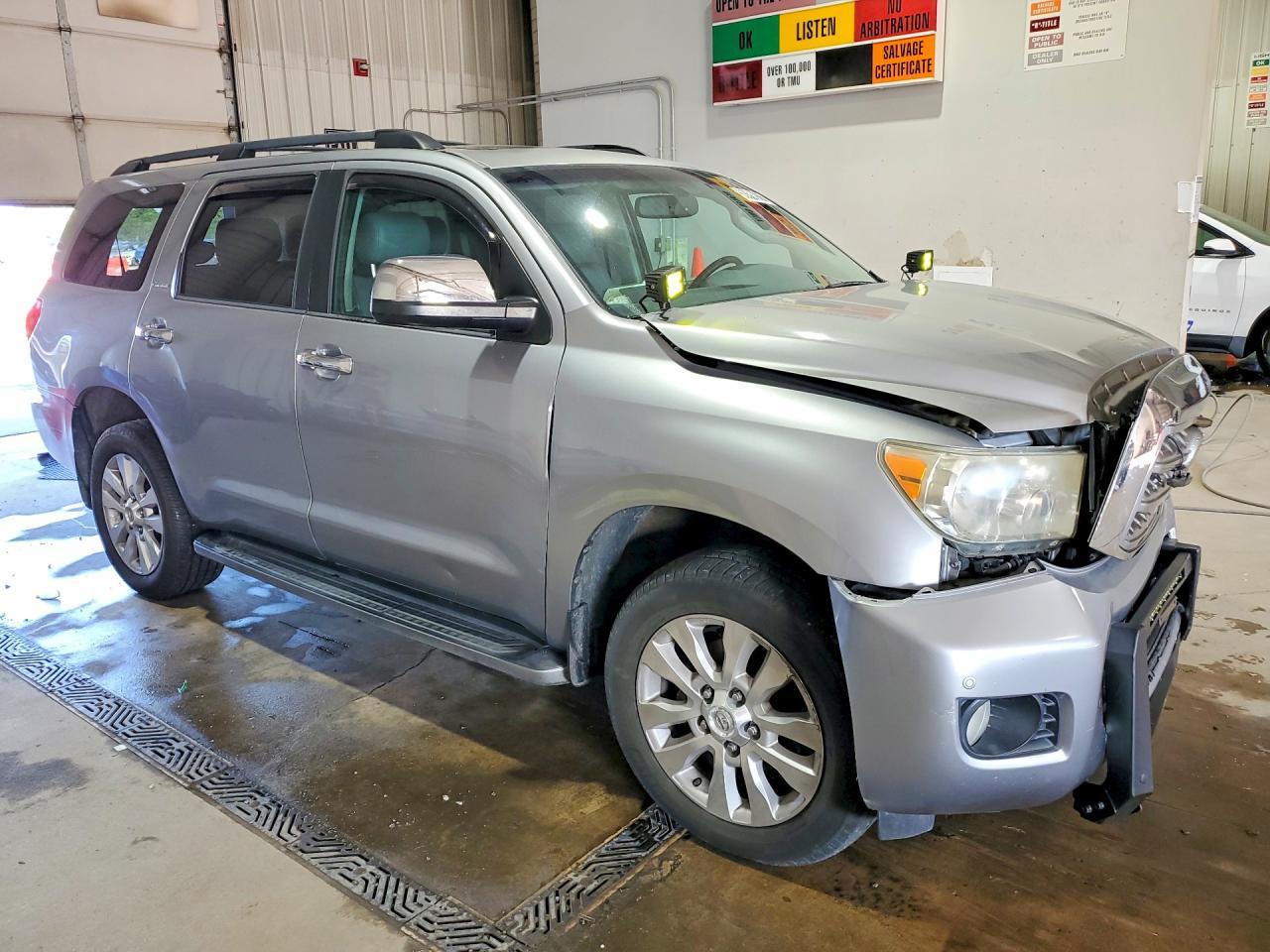 2012 Toyota Sequoia Platinum - Image 4