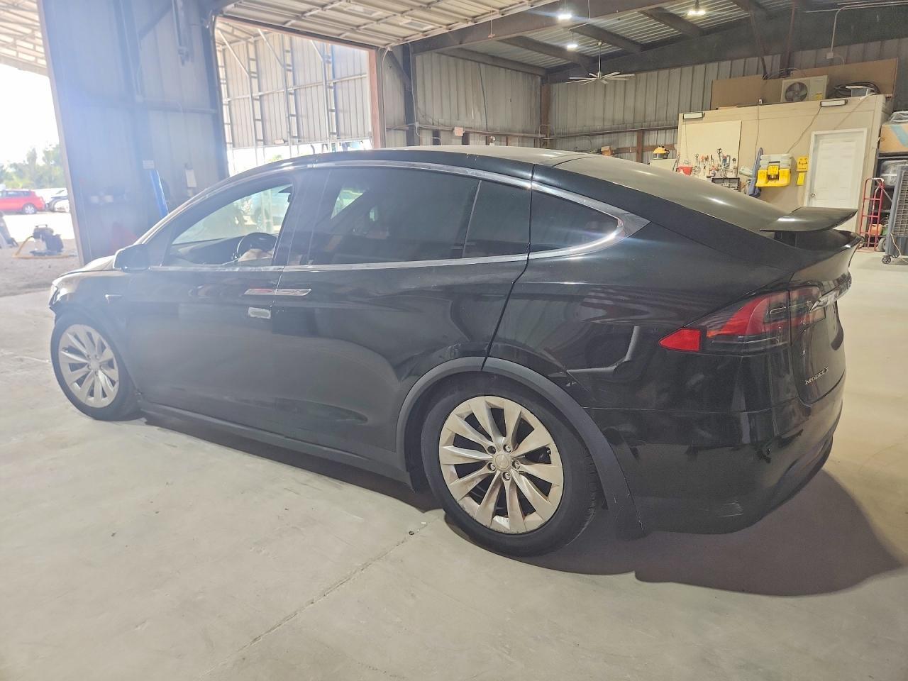 2017 Tesla Model X - Image 2