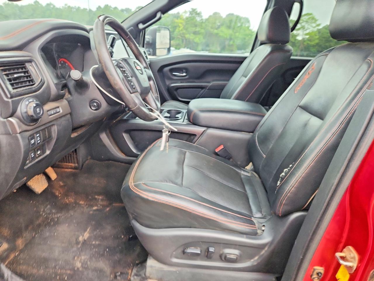 2021 Nissan Titan Pro-4X - Image 7