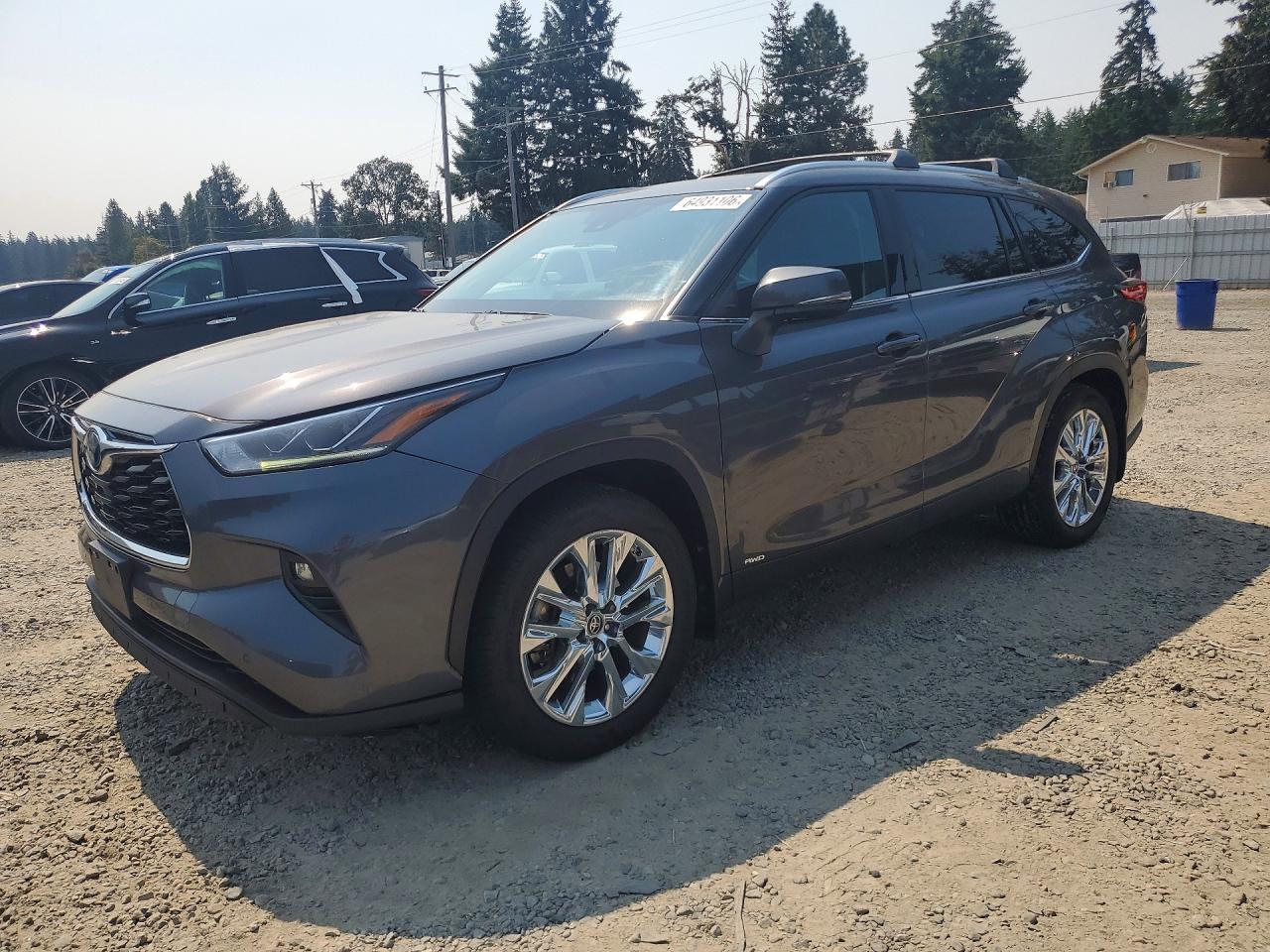 2023 Toyota Highlander Hybrid Limited