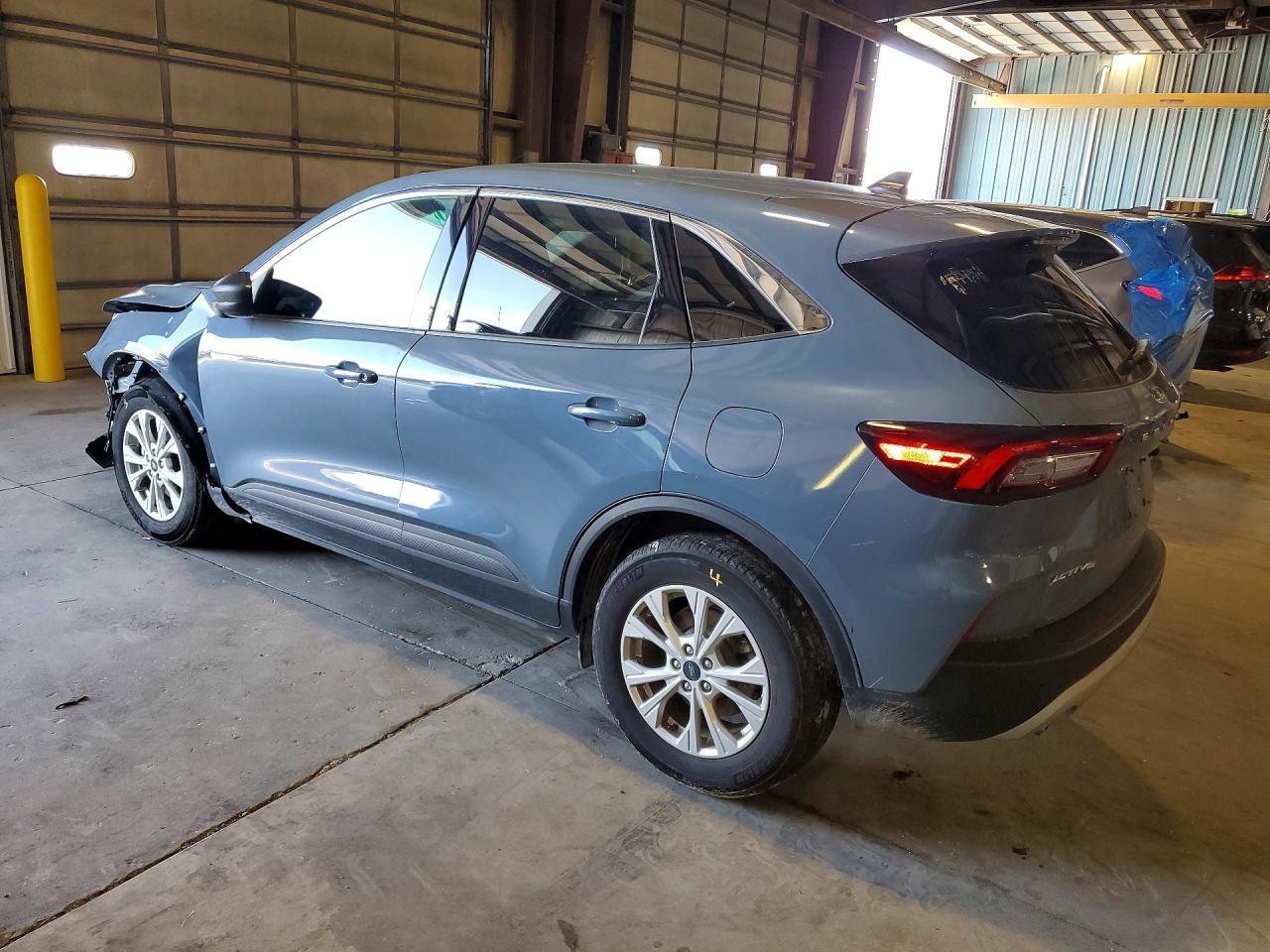 2024 Ford Escape Active - Image 2