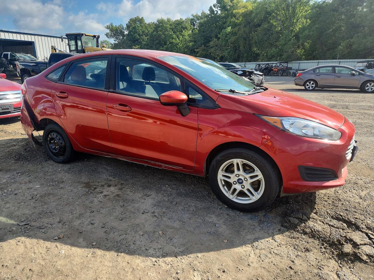 2019 Ford Fiesta Se - Image 4