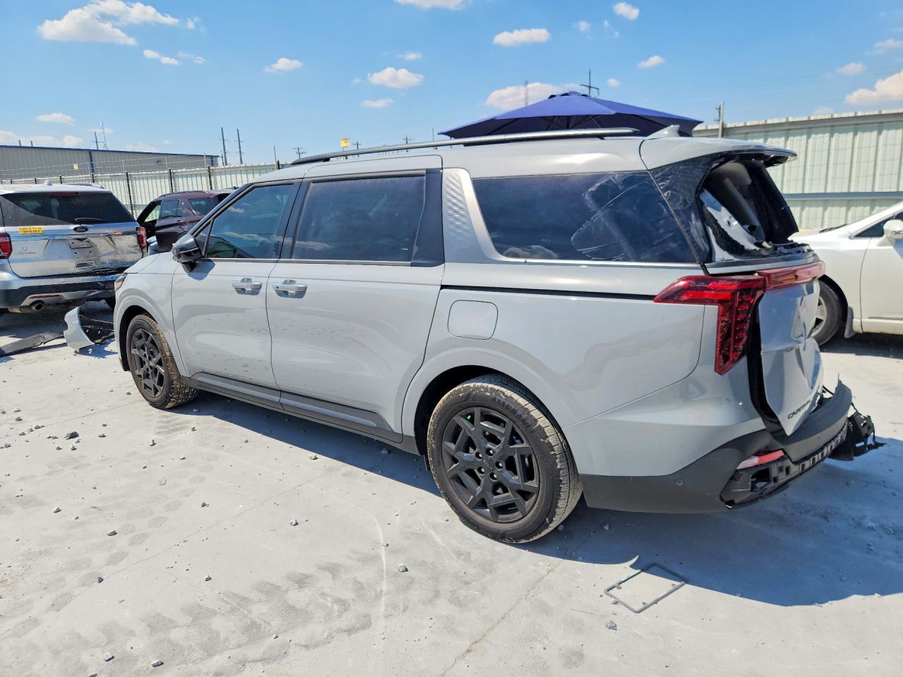 2026 Kia Carnival Sx Prestige - Image 2