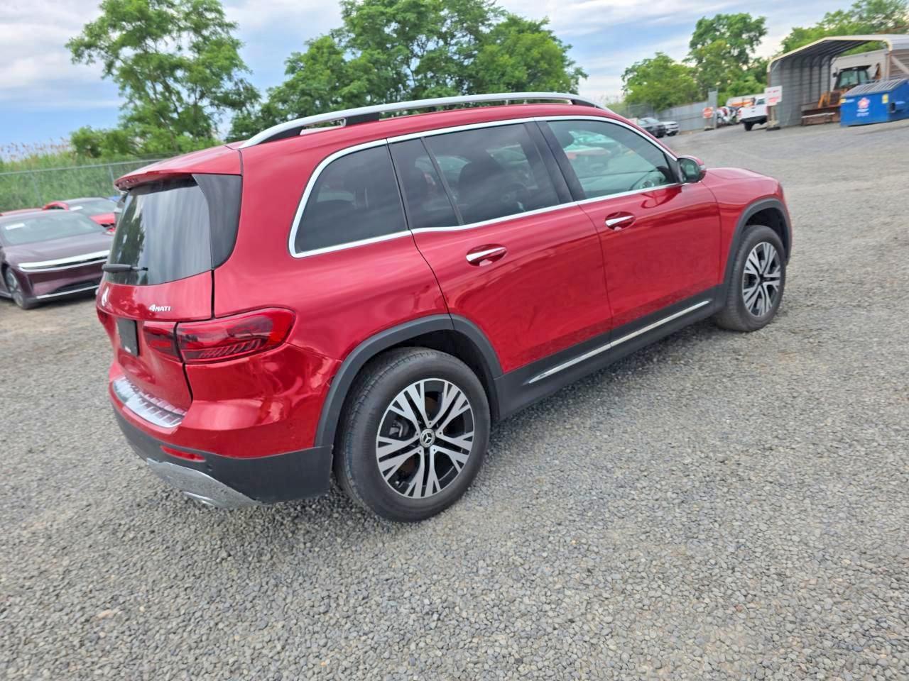 2024 Mercedes-Benz Glb 250 4Matic - Image 4