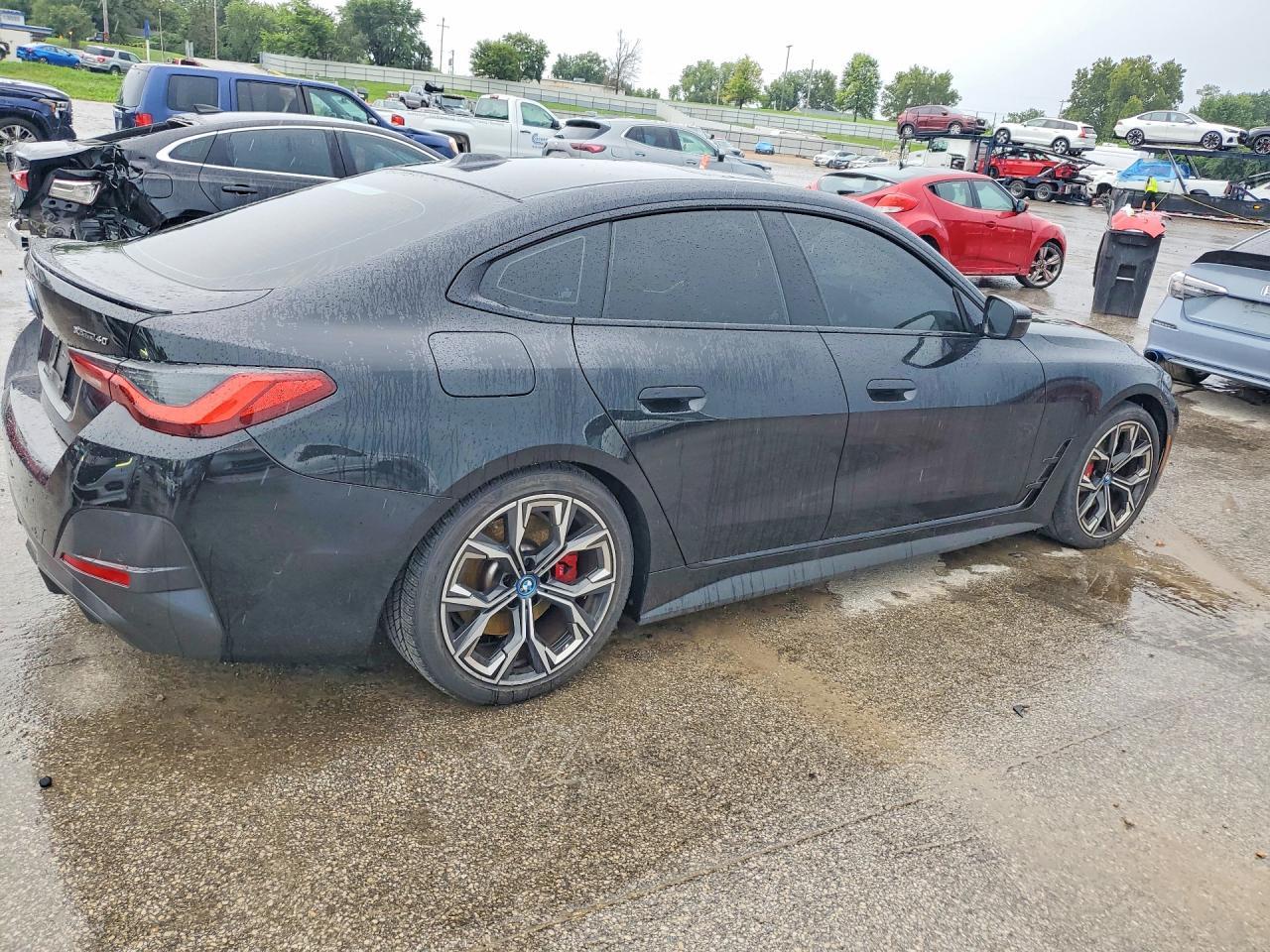 2024 BMW I4 xDrive 40 - Image 3