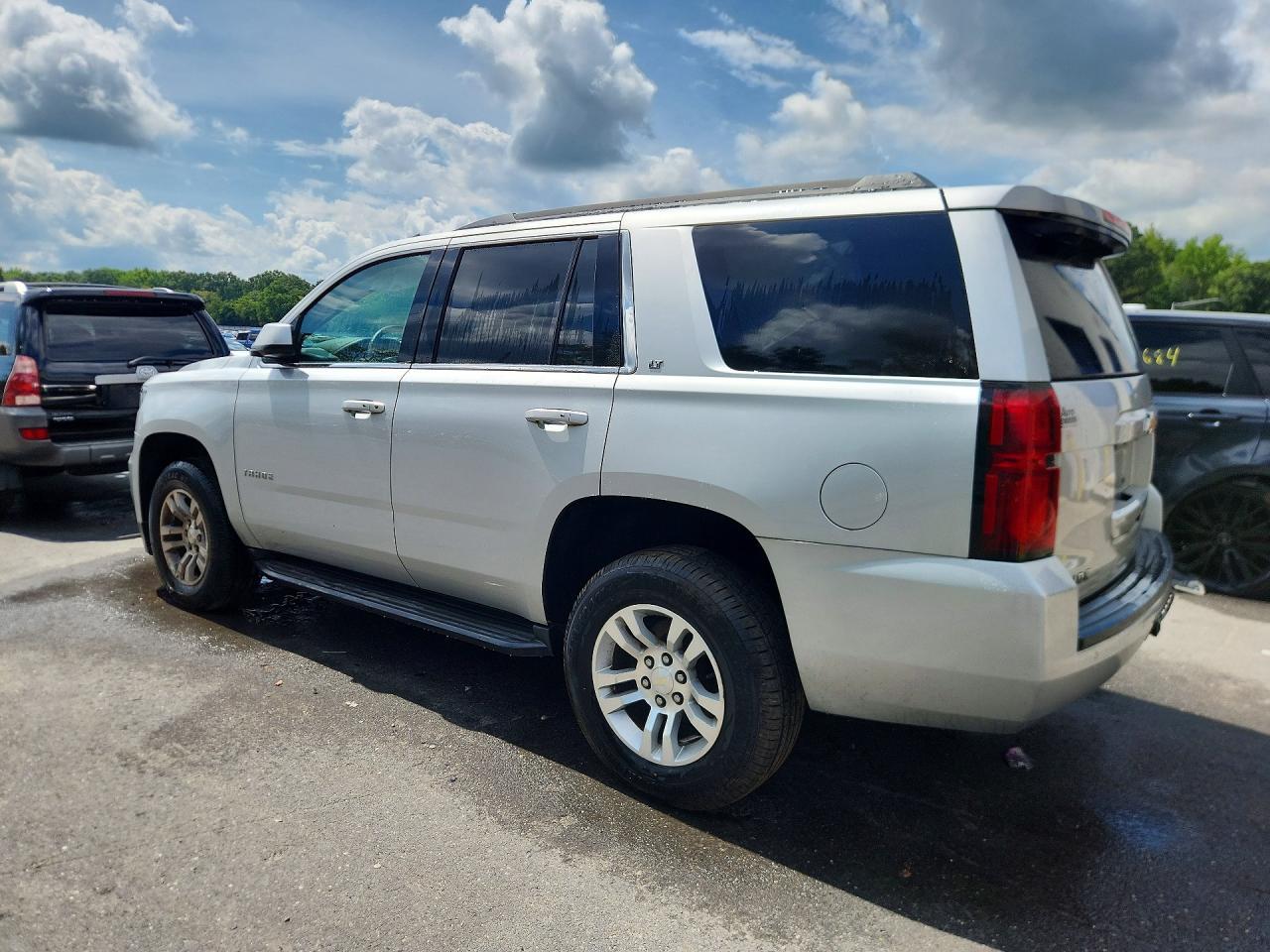 2017 Chevrolet Tahoe K1500 Lt - Фото 2