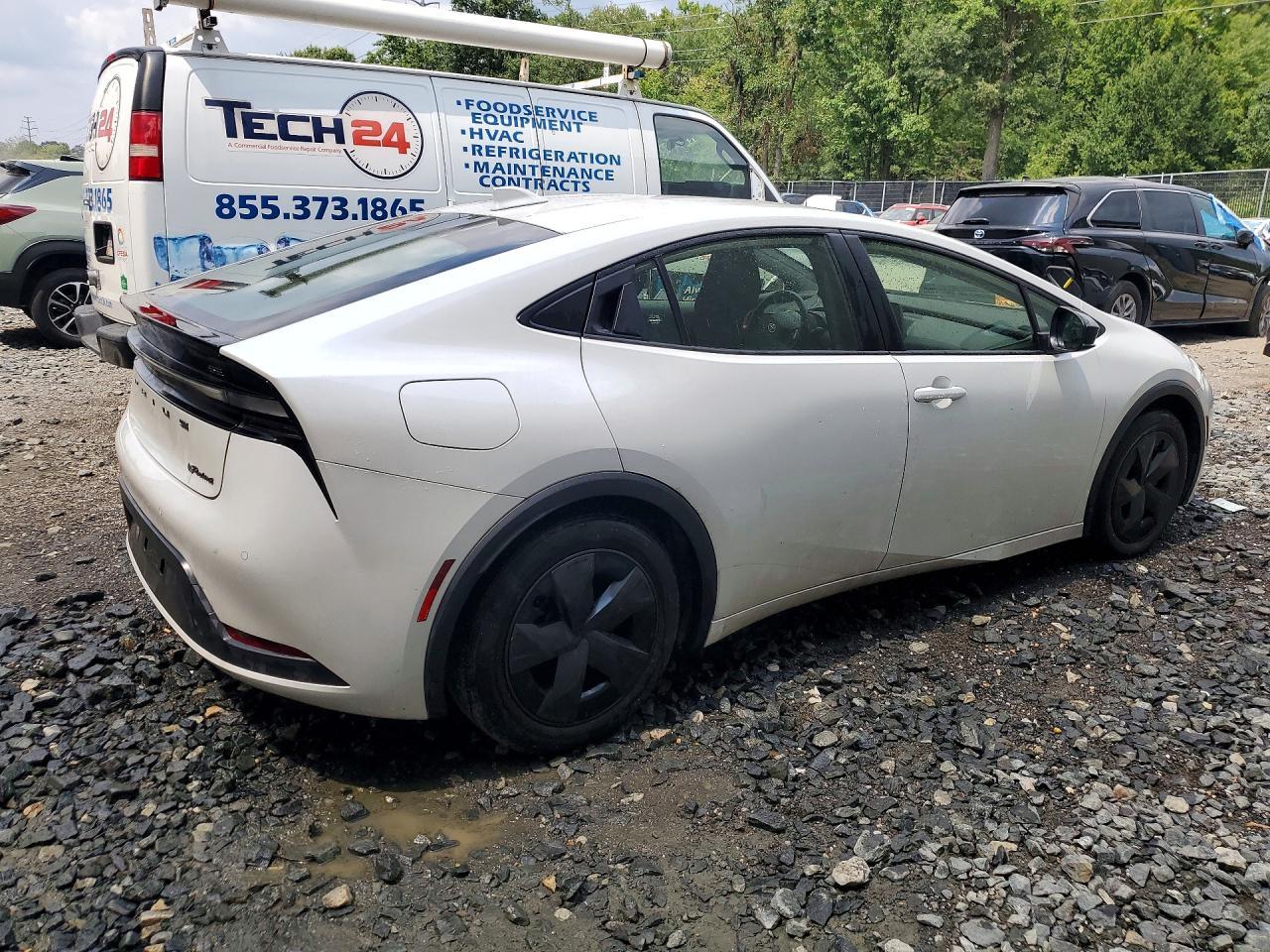 2023 Toyota Prius Prime Se - Фото 3