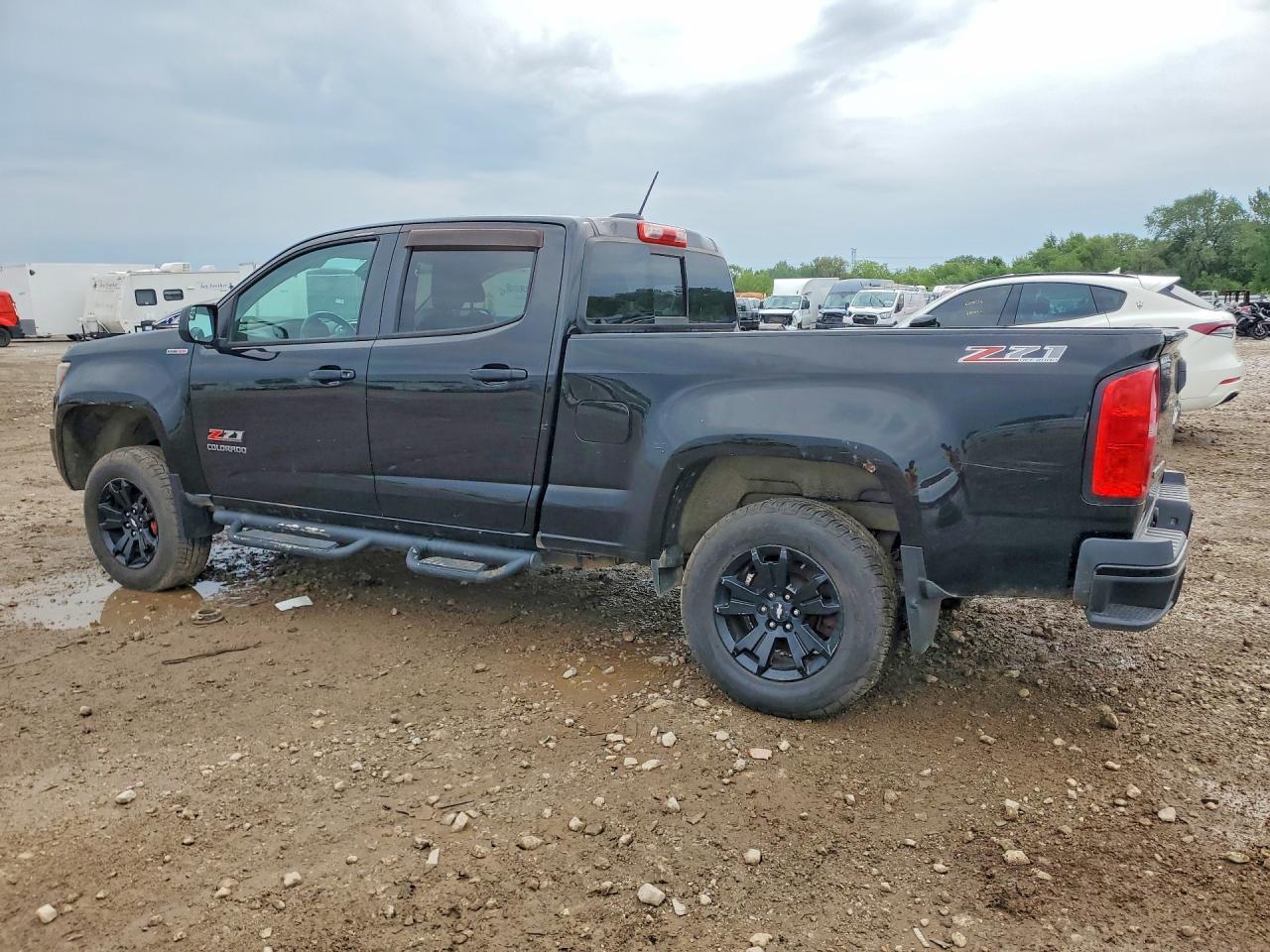 2016 Chevrolet Colorado Z71 - Фото 2