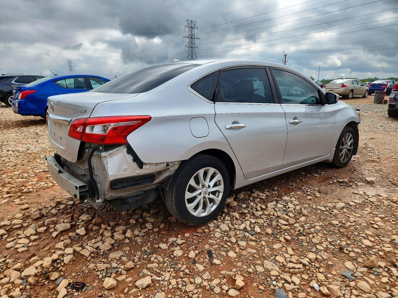 2019 Nissan Sentra Sv - Image 3