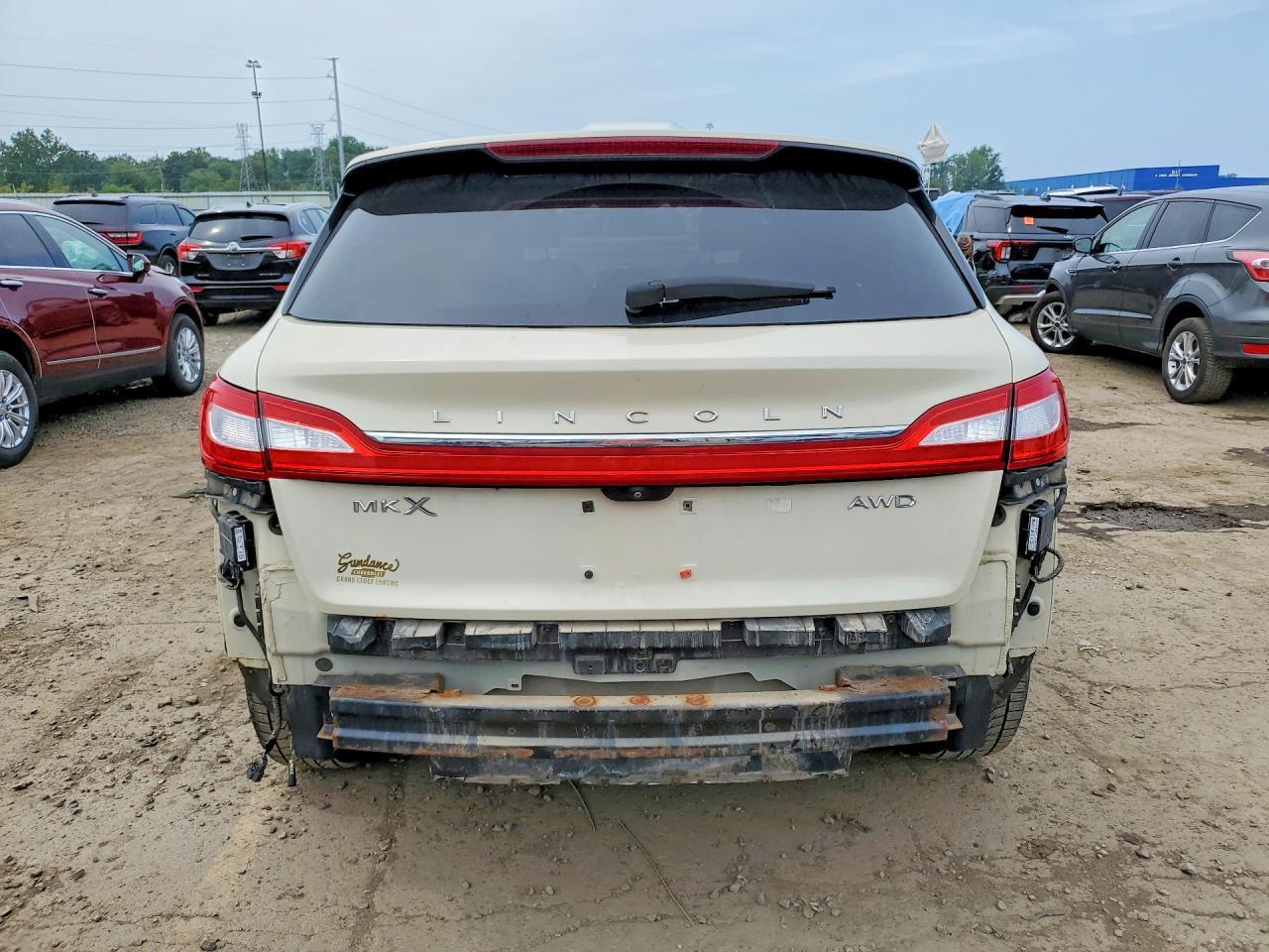 2016 Lincoln Mkx Reserve - Image 6