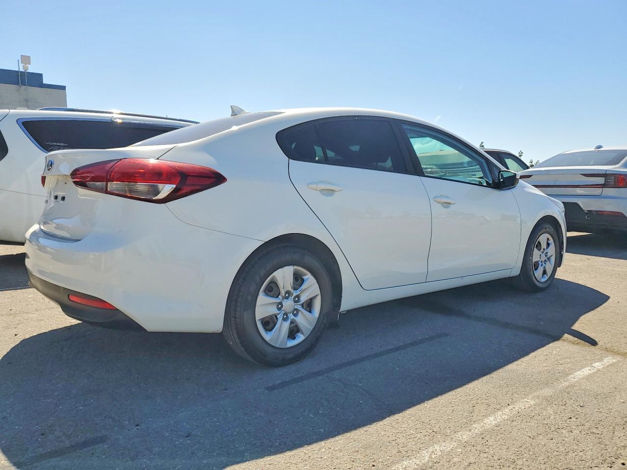 2017 Kia Forte Lx - Фото 3
