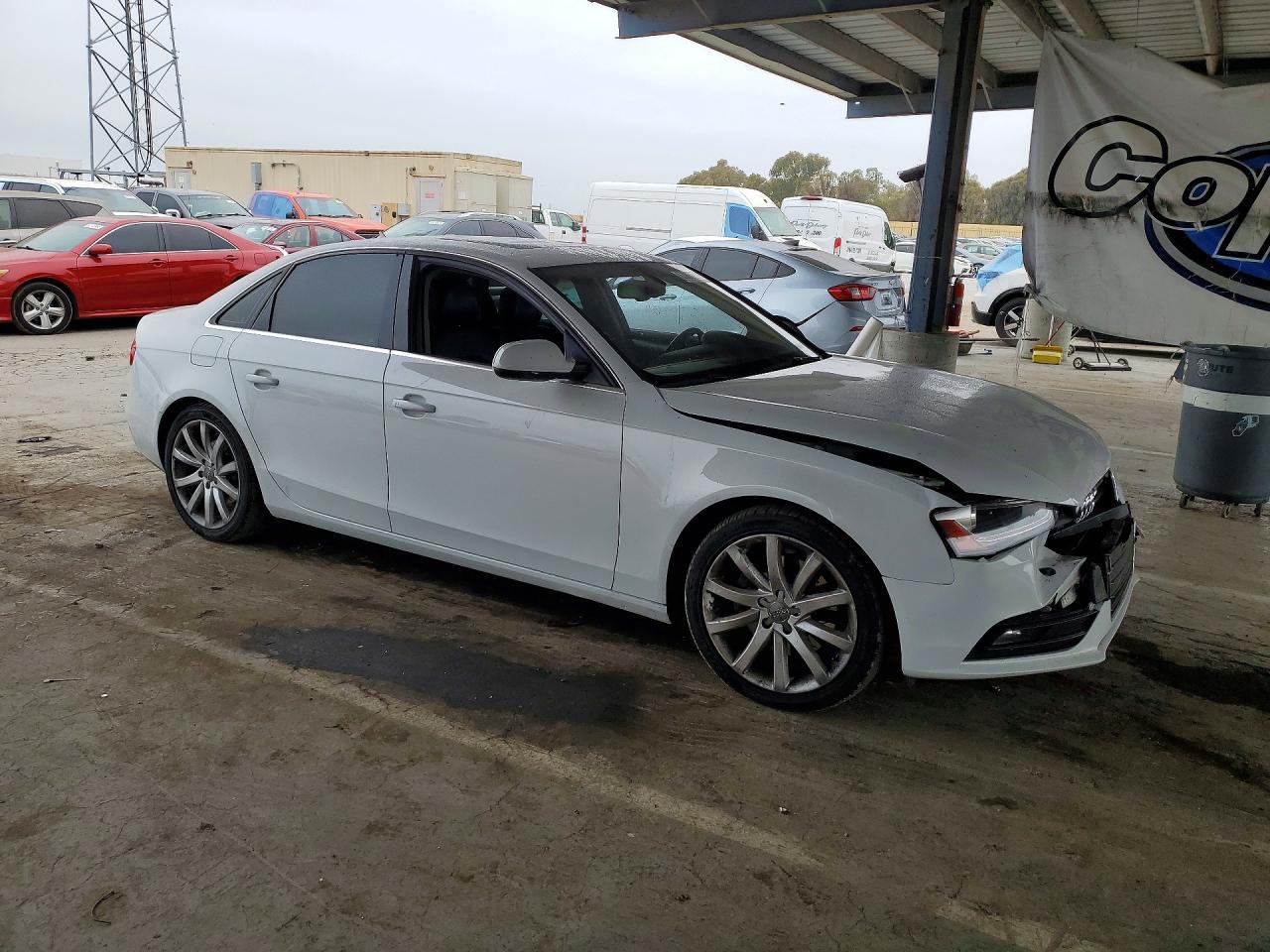 2013 Audi A4 Premium Plus - Фото 4
