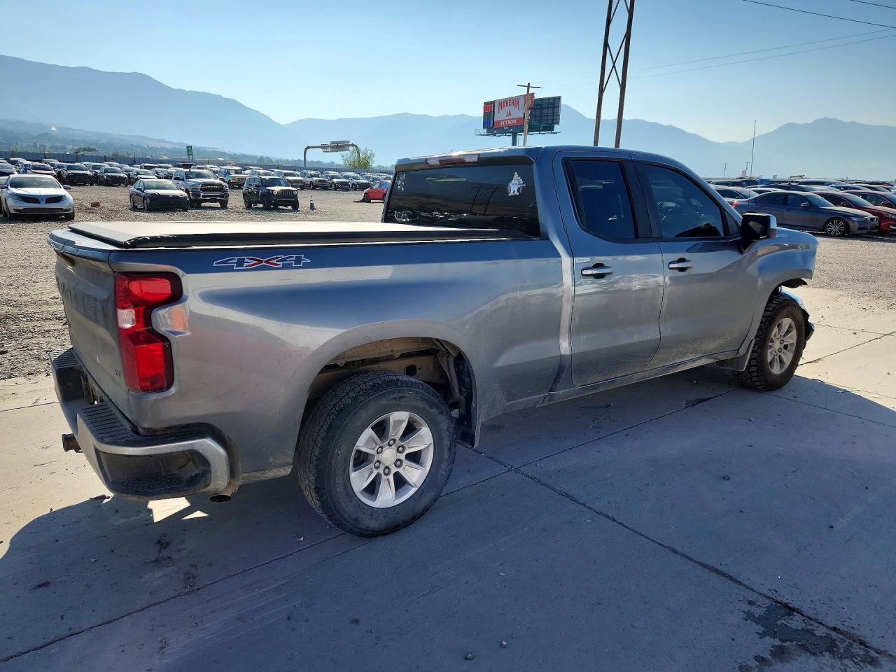 2019 Chevrolet Silverado K1500 Lt - Image 3