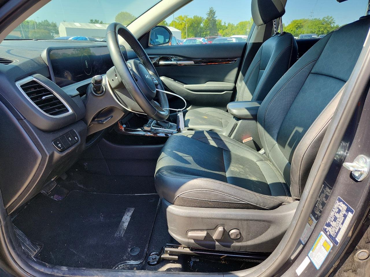 2024 Kia Seltos Ex - Image 7
