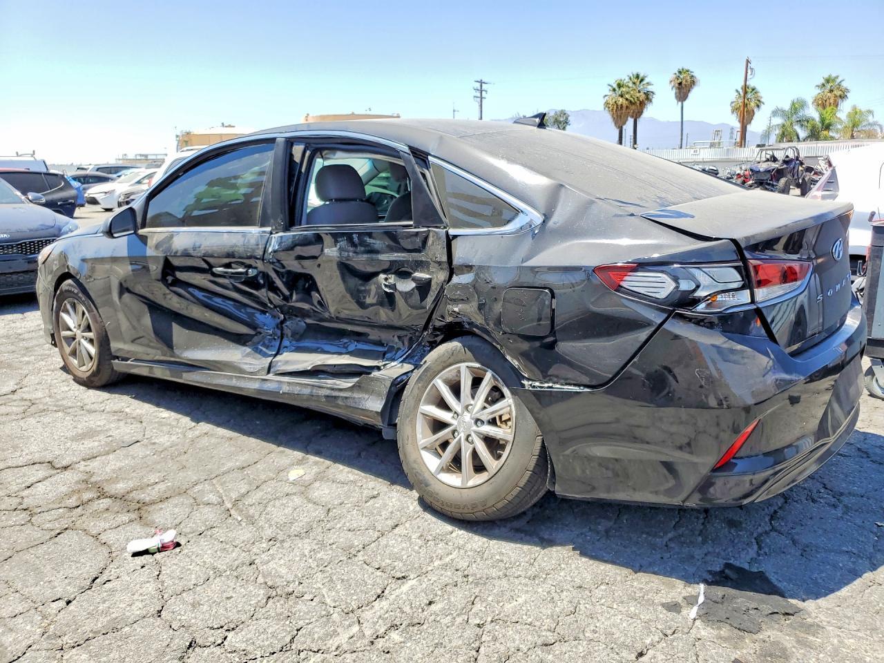 2018 Hyundai Sonata Eco - Image 2