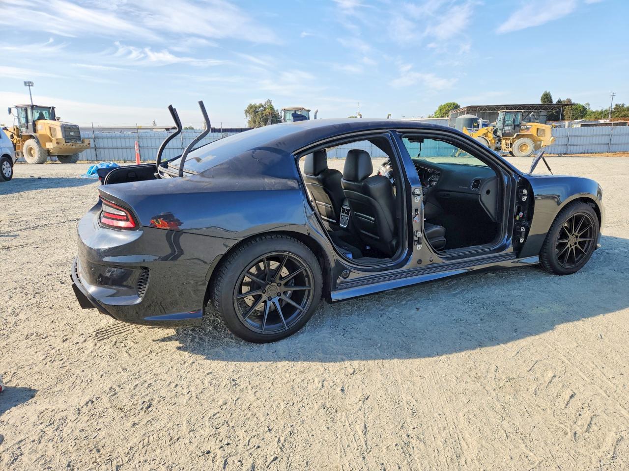 2019 Dodge Charger Scat Pack - Image 3