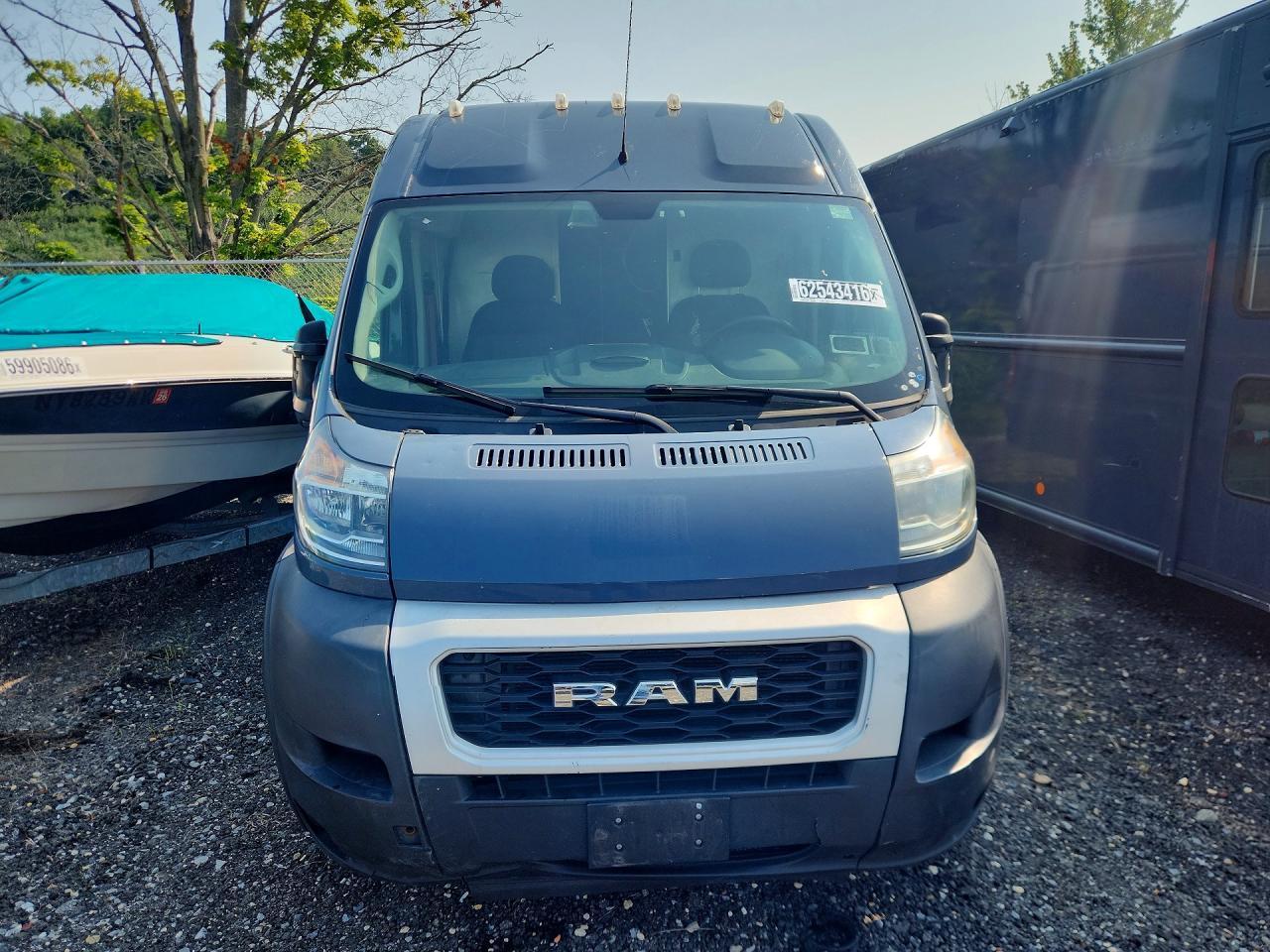 2020 Ram Promaster 3500 Delivery Van - Фото 5