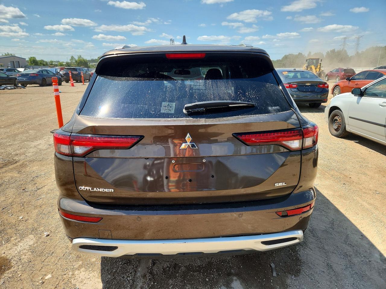2024 Mitsubishi Outlander Sel - Фото 6