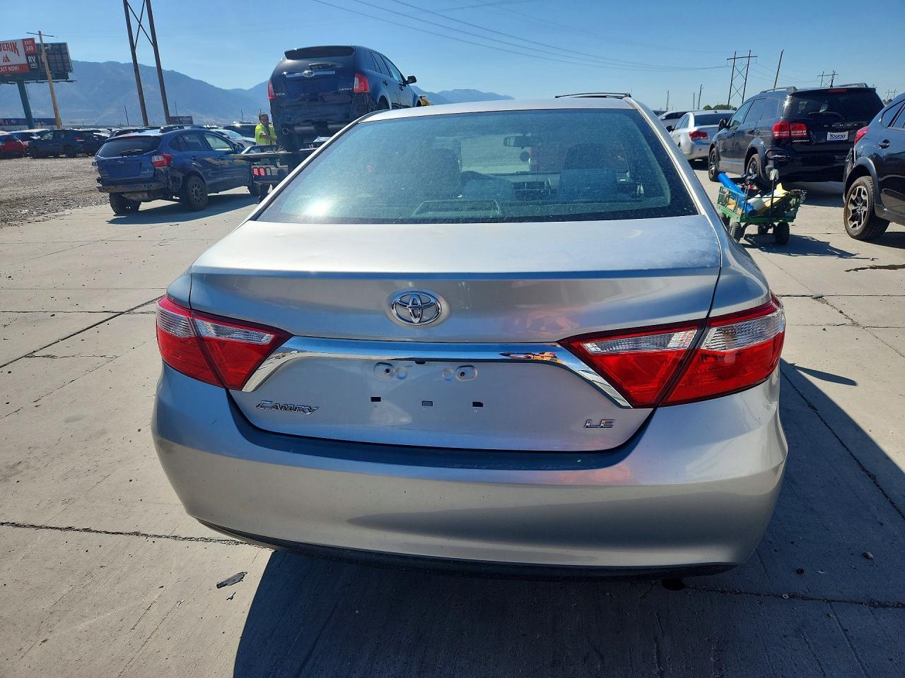 2016 Toyota Camry Le - Image 6