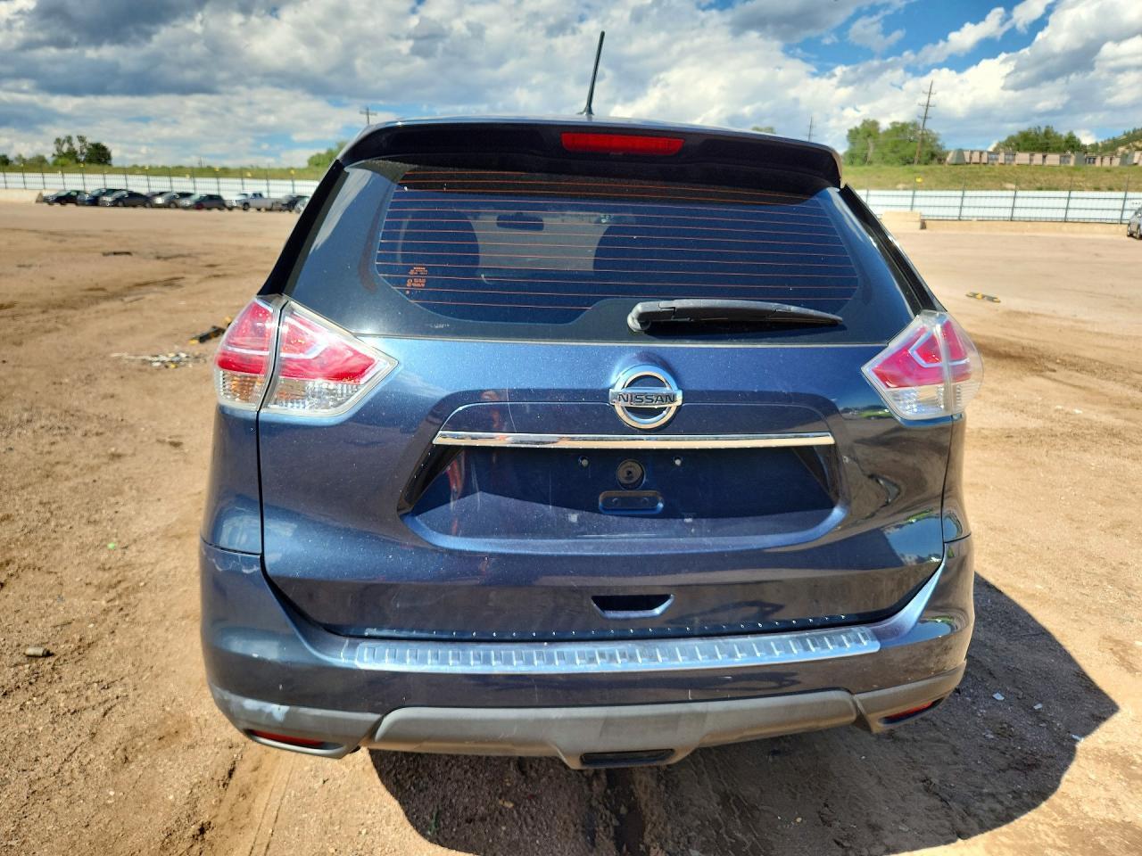 2016 Nissan Rogue S - Фото 6