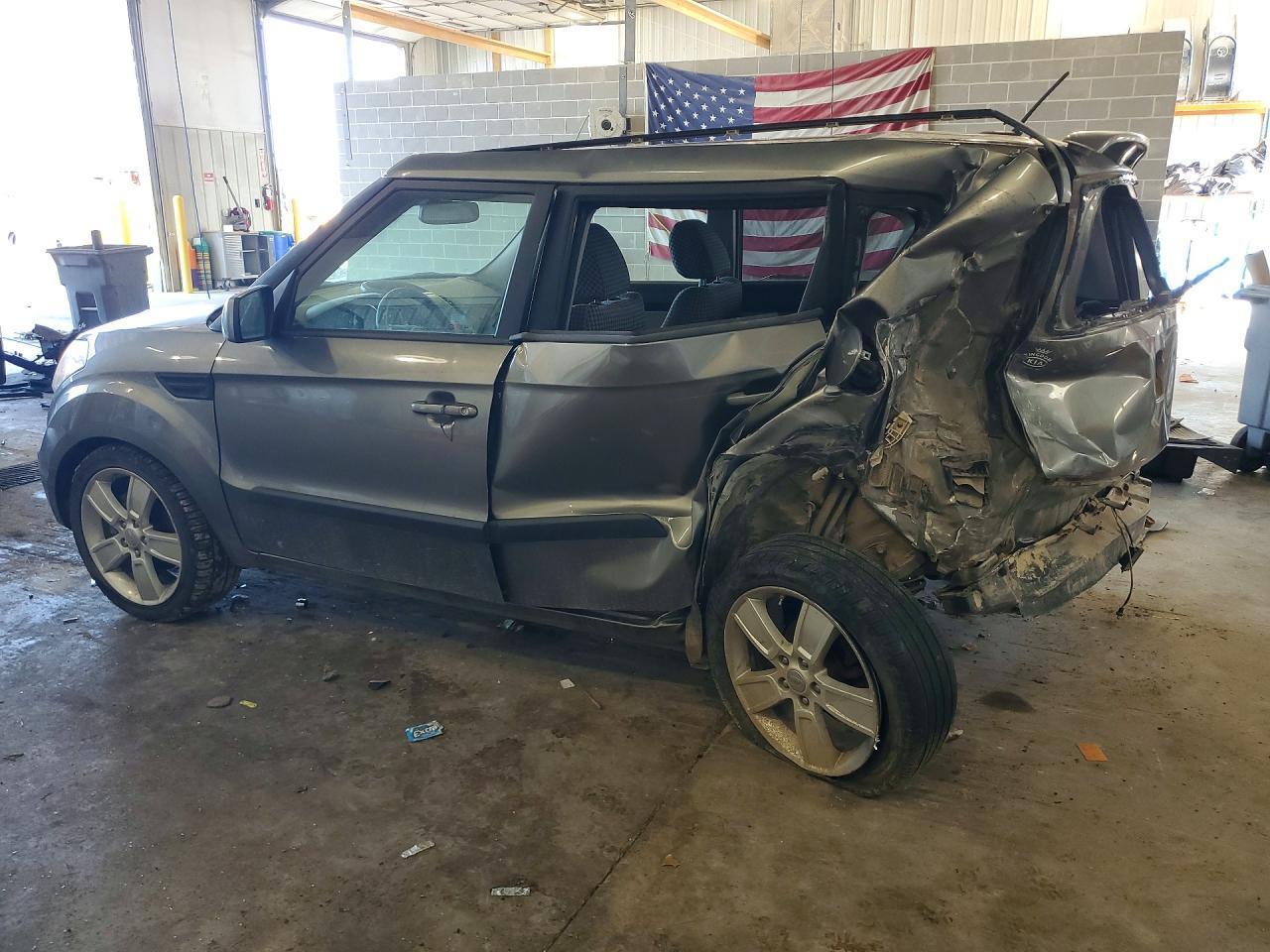 2011 Kia Soul ! - Фото 2