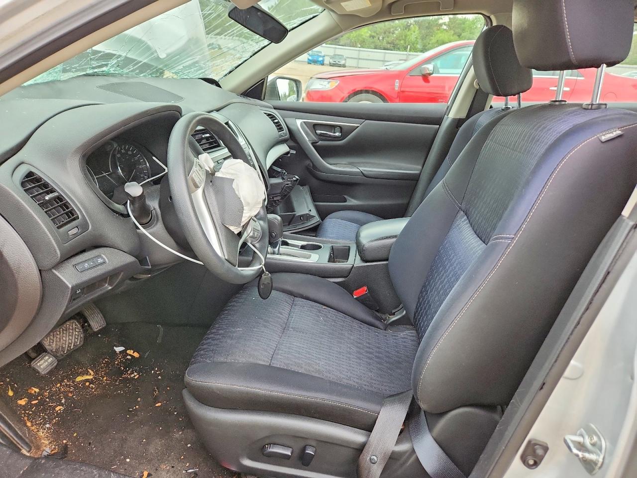 2016 Nissan Altima 2.5 S - Фото 7