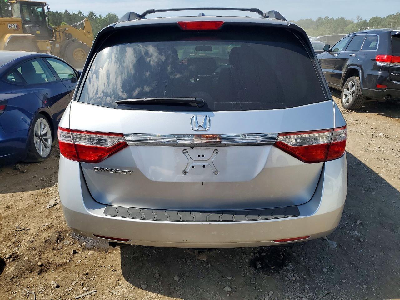 2011 Honda Odyssey Exl - Image 6